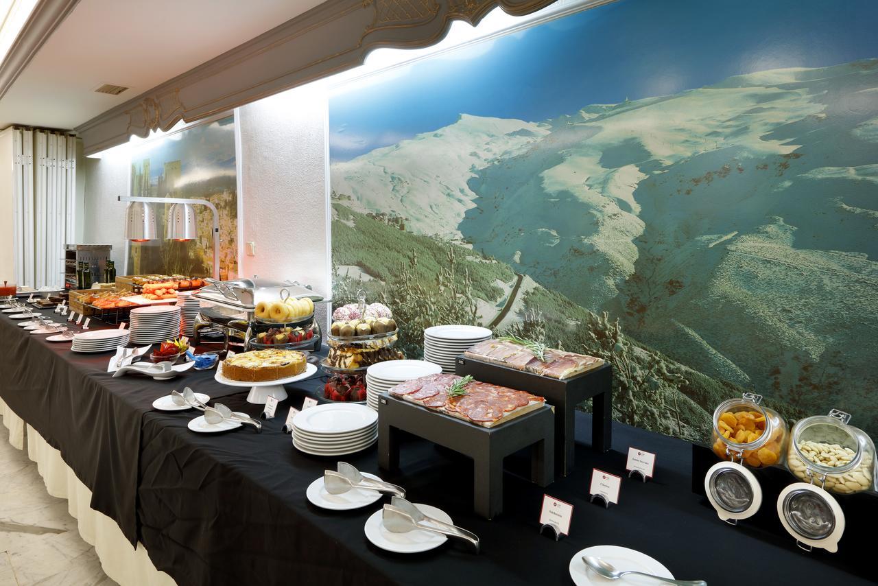 Exe Triunfo Hotel 4*