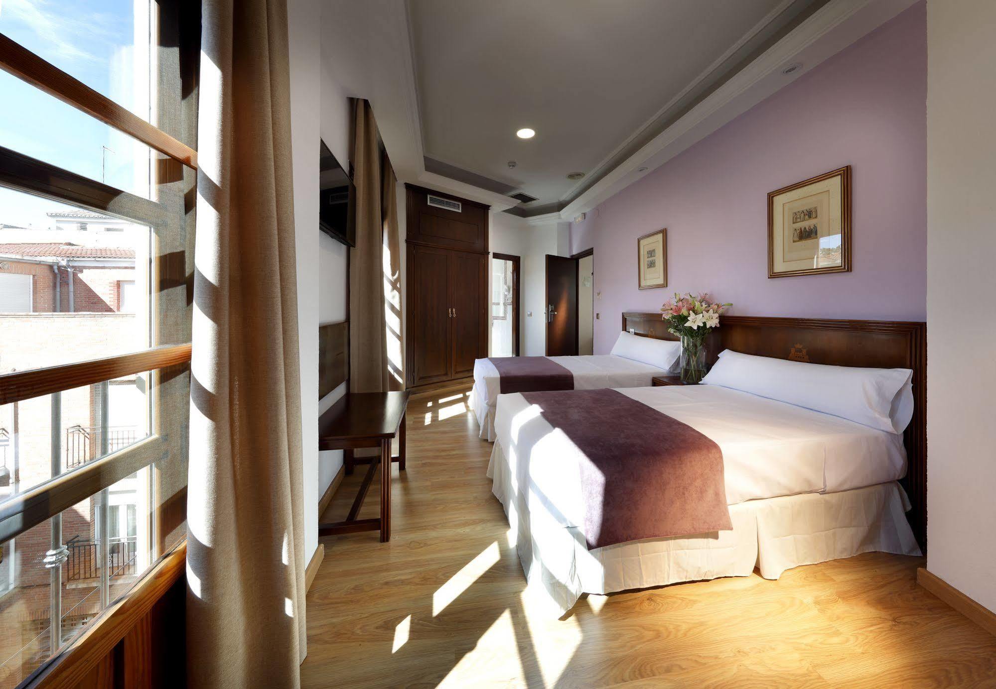 Exe Triunfo Hotel 4*